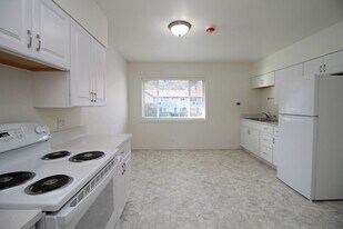 1007-1019 SW Gaines St and 3521-3527 SW 10th Ave, Unit 3525 in Portland, OR - Building Photo