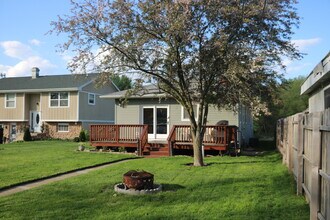 42527 N Forest Ln in Antioch, IL - Building Photo - Building Photo