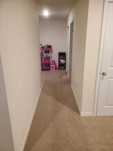 1425 NW 136th Dr in Newberry, FL - Foto de edificio - Building Photo