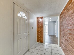 316 W Bass Ave in Yukon, OK - Building Photo - Building Photo