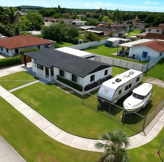 property at 11462 SW 225th St