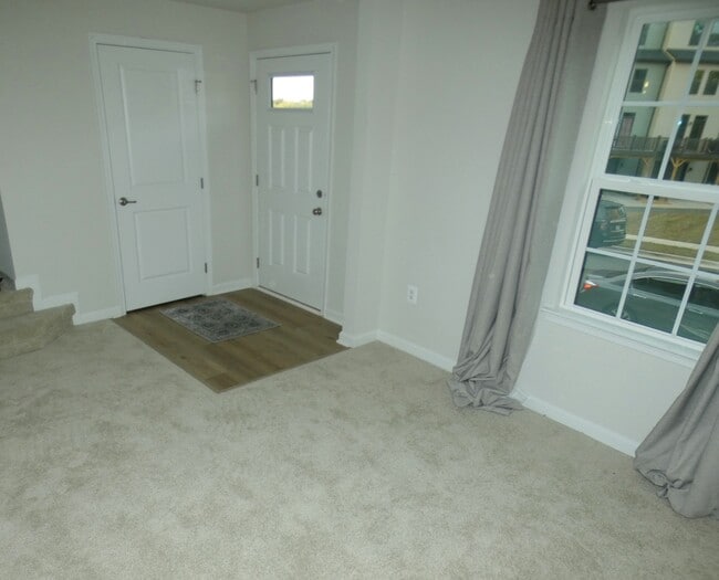 1014 Trestle Dr in Fredericksburg, VA - Building Photo - Building Photo