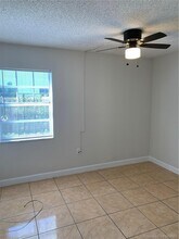 458 NE 210th Cir Terrace-Unit -101-8 in Miami, FL - Building Photo - Building Photo