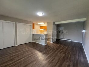 6134 Hillside Ave in Indianapolis, IN - Building Photo - Building Photo