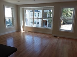 2 Judge Street Path in Boston, MA - Foto de edificio - Building Photo