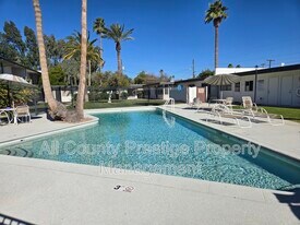 3308 E Camelback Rd in Phoenix, AZ - Building Photo