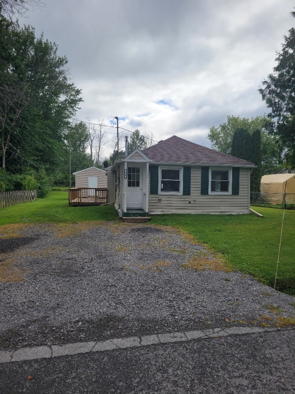 property at 129 Onondaga Ave
