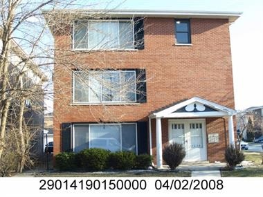 1634 Downs Dr in Calumet City, IL - Building Photo