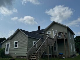 325 S Sherwood Ave, Unit #1 in Plainwell, MI - Building Photo