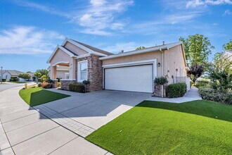 1781 Rubidoux Terrace in Brentwood, CA - Building Photo - Building Photo