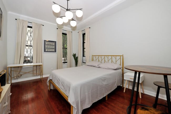 property at 970 Madison Ave