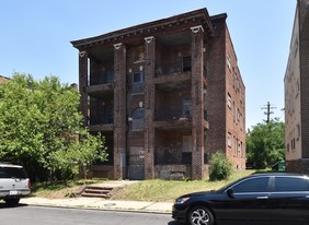 2427 Callow Ave in Baltimore, MD - Foto de edificio - Building Photo