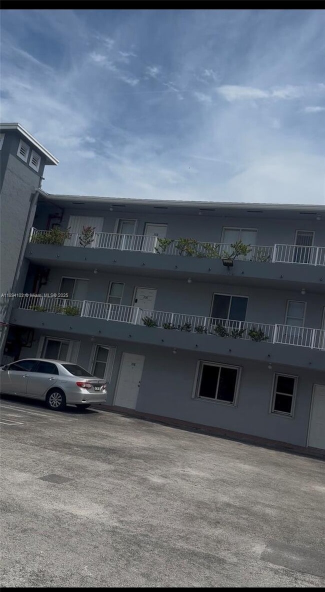property at 1852 SW 7th St