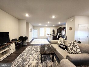 407 Stream Valley Ct in Salisbury, MD - Building Photo - Building Photo