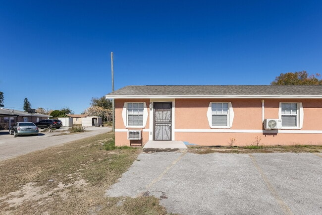 315 D St in Lake Wales, FL - Building Photo - Building Photo
