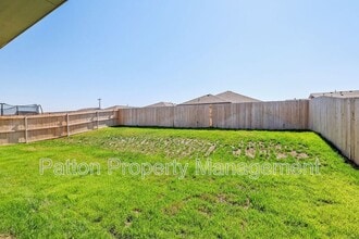 4907 Ratliff St in Amarillo, TX - Foto de edificio - Building Photo