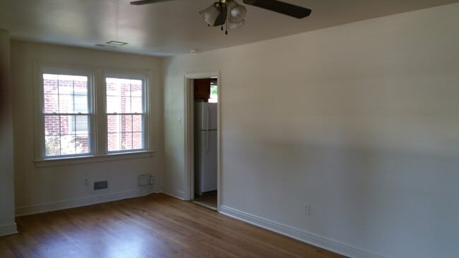 5534 Orcutt Ln in Richmond, VA - Building Photo - Building Photo