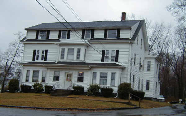 183 Front St in Weymouth, MA - Foto de edificio