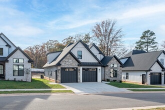 122 Bentley Grove Way in Lynchburg, VA - Foto de edificio - Building Photo