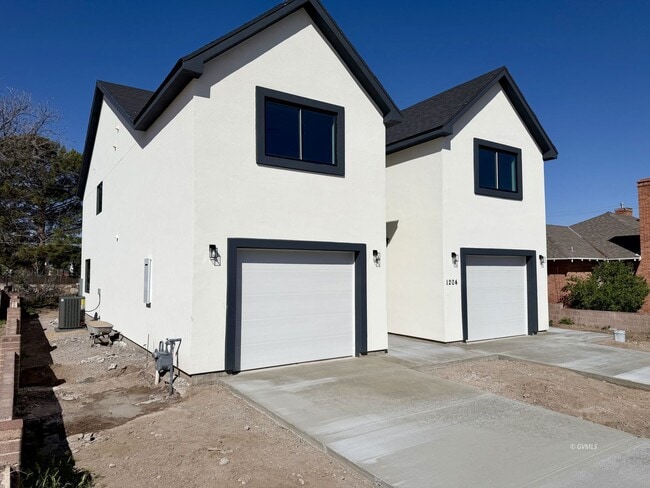 1204 S Central Ave in Safford, AZ - Building Photo - Building Photo