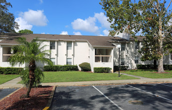 Monsignor Bishop Manor in Orlando, FL - Building Photo - Building Photo