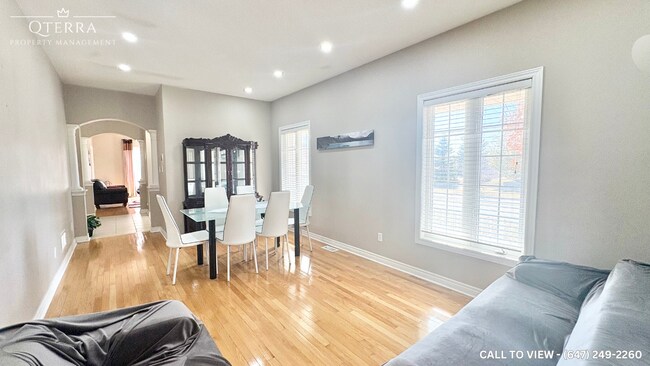 property at 1-33 Saltspring Dr