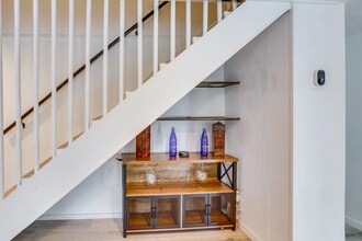 4922 Westbranch Hwy in Lewisburg, PA - Foto de edificio - Building Photo