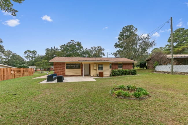 2003 Roebuck St in Dothan, AL - Building Photo - Building Photo