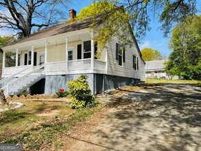 14 Berry Ave in Newnan, GA - Building Photo - Building Photo
