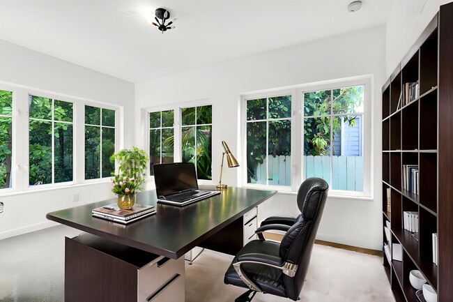 1232 Lenox Ave. in Miami Beach, FL - Building Photo - Building Photo