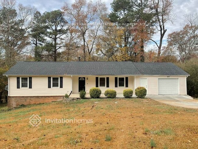 property at 4656 E Glen Ridge Cir