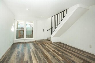 2611 Via Cordova in Carrollton, TX - Building Photo - Building Photo