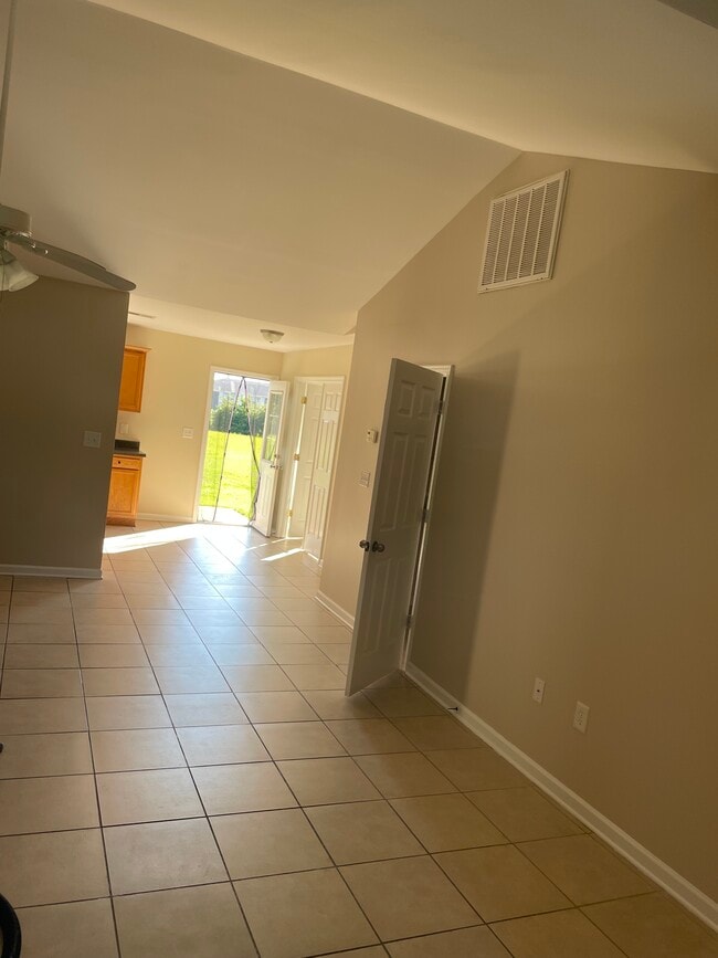 512 Victoria Manor Dr in Boiling Springs, SC - Building Photo - Building Photo