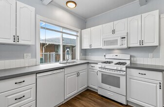 127 Lincoln Ave in Snohomish, WA - Building Photo - Building Photo