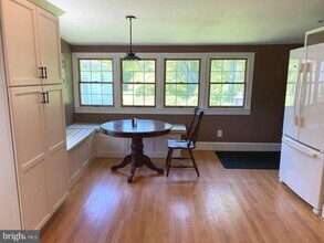 10304 Gunston Rd in Lorton, VA - Building Photo - Building Photo