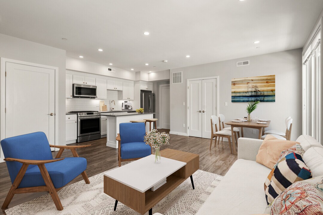 345 Pleasant St in Watertown, MA - Foto de edificio