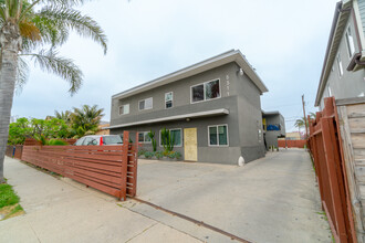 5511 Smiley Dr in Los Angeles, CA - Building Photo - Building Photo