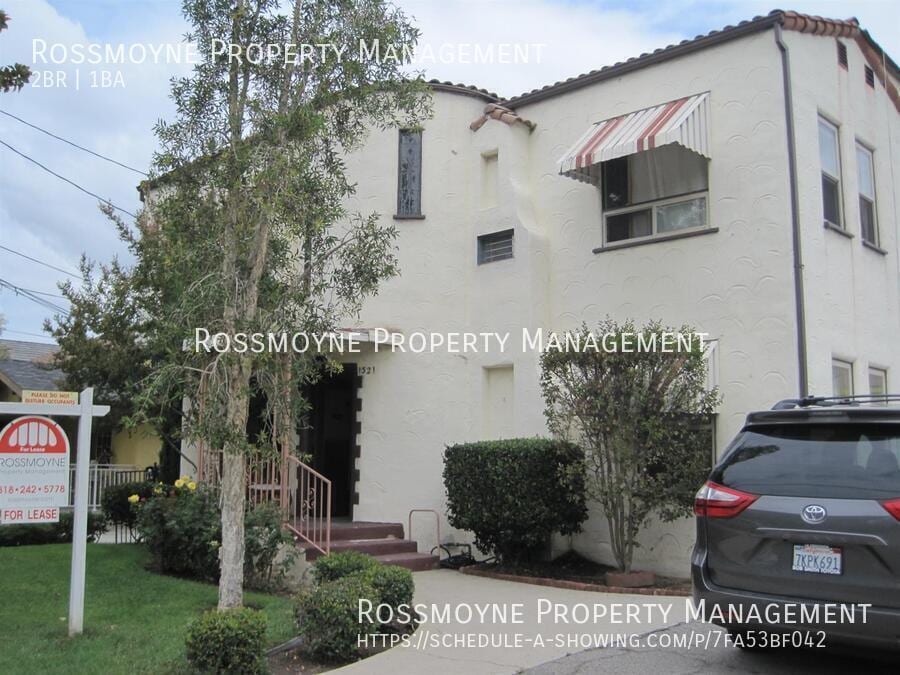 1321 E California Ave in Glendale, CA - Building Photo