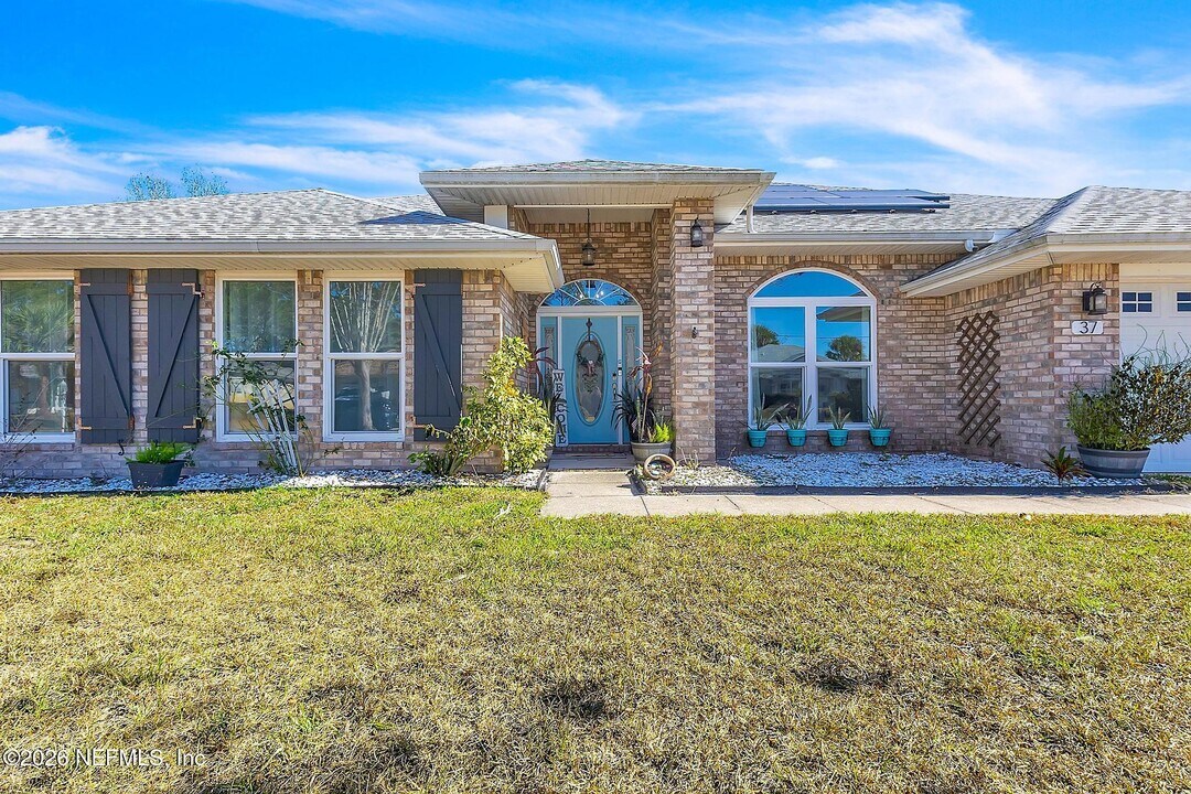 37 Princeton Ln in Palm Coast, FL - Building Photo