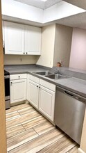 1520 SE Royal Green Cir in Port St. Lucie, FL - Building Photo - Building Photo