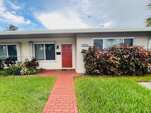 property at 1001 SW 12th Ct