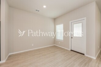 908 Birch Dr in Fort Worth, TX - Foto de edificio - Building Photo