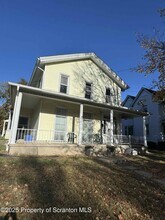 1721 N Sumner Ave in Scranton, PA - Building Photo - Building Photo