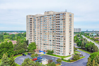 The Coronation in Brampton, ON - Building Photo - Building Photo