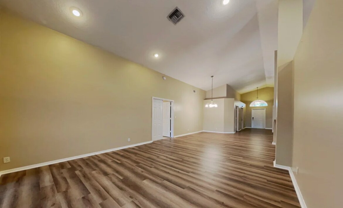10053 Lanett Ave in Whittier, CA - Building Photo