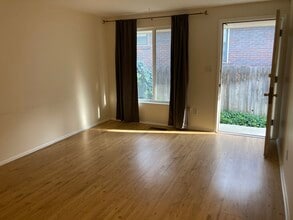 922 S Lake St, Unit 2 in Salt Lake City, UT - Building Photo - Building Photo