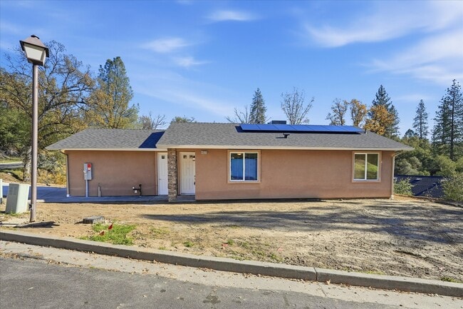 property at 40519 Bollinger Pl