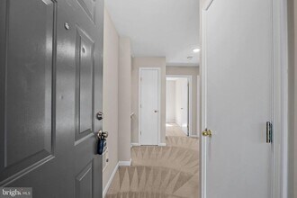 23404 Rainbow Arch Dr in Clarksburg, MD - Building Photo - Building Photo