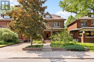 345 Third Ave in Ottawa, ON - Building Photo