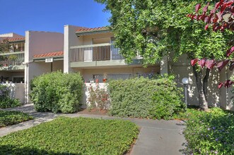 5518 Armitos Ave in Goleta, CA - Building Photo - Building Photo